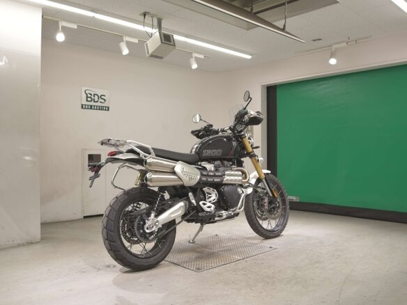 2025 Triumph Scrambler, чёрный, 1530000 рублей - вид 4