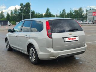 2009 Ford Focus II Рестайлинг, серебристый, 330000 рублей, вид 4