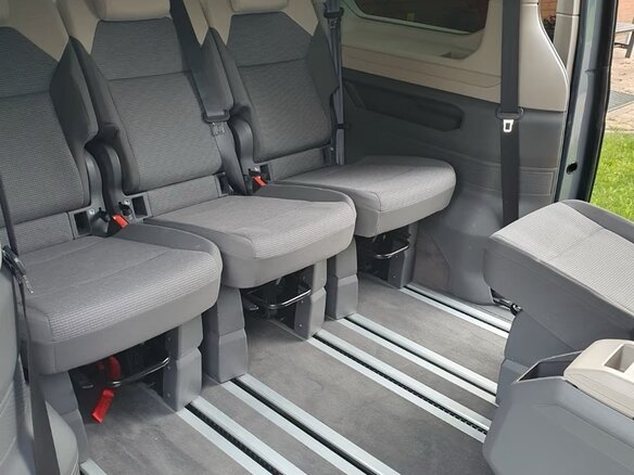 2023 Volkswagen Multivan Long T7, серый, 5850000 рублей - вид 9