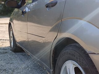 2005 Ford Focus I Рестайлинг (North America), коричневый, 220000 рублей, вид 3