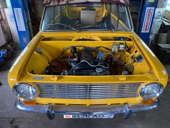 1977 Lada (ВАЗ) 2102, жёлтый, 300000 рублей - вид 4