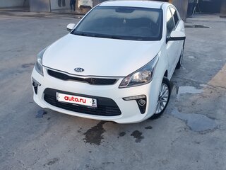 2019 Kia Rio IV, белый, 1290000 рублей, вид 2