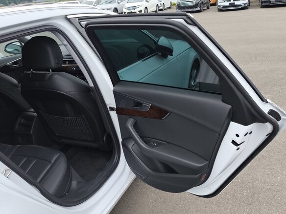 2016 Audi A4 V (B9), белый, 2100000 рублей - вид 28