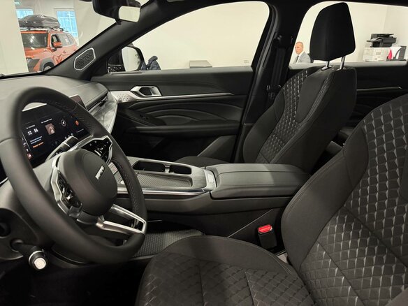 2026 Haval F7 II, чёрный, 2999000 рублей - вид 23