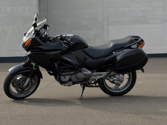 1998 Honda NT650V Deauville, чёрный, 280000 рублей - вид 5