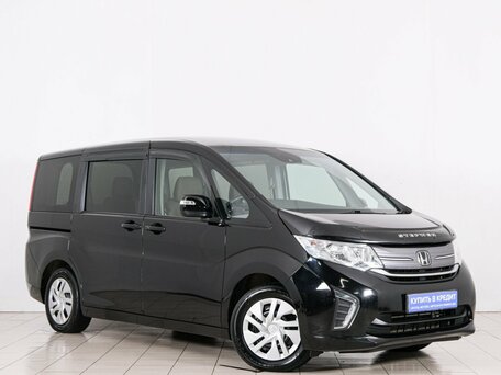 Honda Stepwgn V