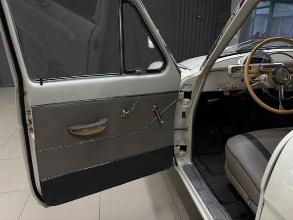 1968 ГАЗ 21 «Волга» 21Р, белый, 3300000 рублей - вид 10