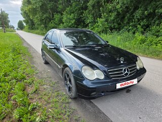 2002 Mercedes-Benz C-Класс 240 II (W203), синий, 300000 рублей, вид 2