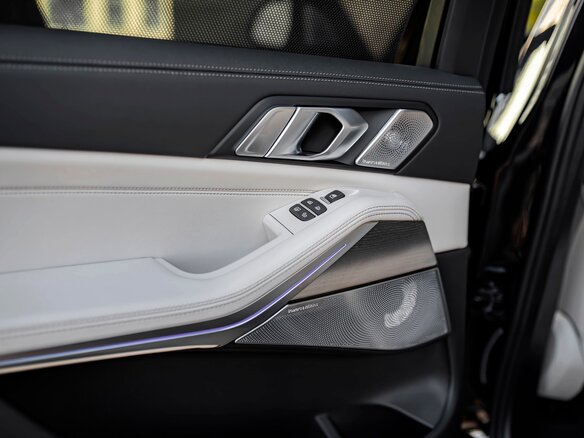 2026 BMW X7 40d I (G07) Рестайлинг, синий, 16990000 рублей - вид 25
