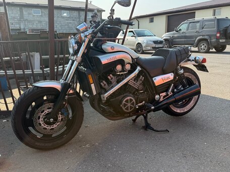 2000 Yamaha V-Max 1200, серебристый, 425000 рублей, вид 3