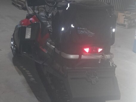 2019 BRP Ski-Doo Skandic 550, красный, 1400000 рублей, вид 5