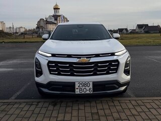 2024 Chevrolet Equinox IV, белый, 2450000 рублей, вид 3