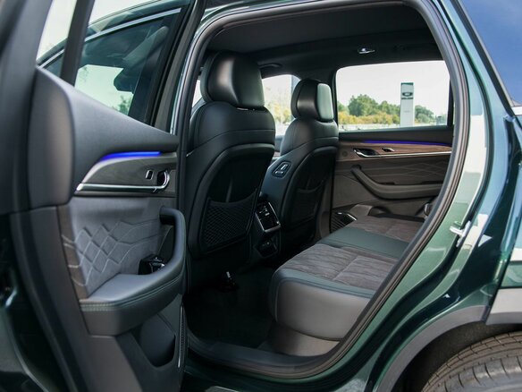 2026 Geely Monjaro I Рестайлинг, зелёный, 4954990 рублей - вид 12