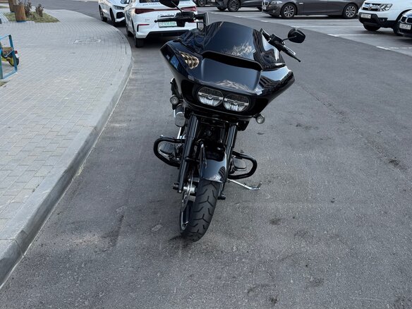 2016 Harley-Davidson Road Glide, чёрный, 1300000 рублей - вид 3