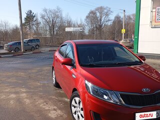 2013 Kia Rio III, красный, 750000 рублей, вид 3