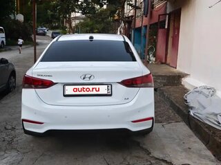 2019 Hyundai Solaris II, белый, 1700000 рублей, вид 4