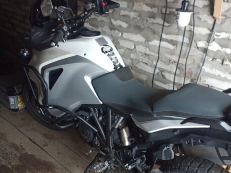 2016 KTM 1290 Super Adventure T, белый, 990000 рублей, вид 3