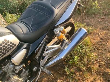 2004 Yamaha XJR1300, чёрный, 650000 рублей, вид 1