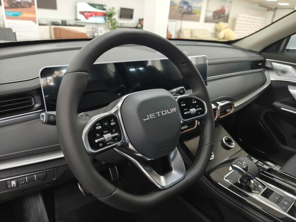 2026 Jetour X70+ I Рестайлинг, белый, 3399000 рублей - вид 10