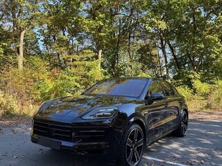2025 Porsche Cayenne E-Hybrid Coupé III Рестайлинг, чёрный, 16500000 рублей, вид 3