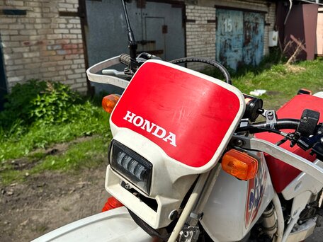 1996 Honda XLR, красный, 185000 рублей, вид 2