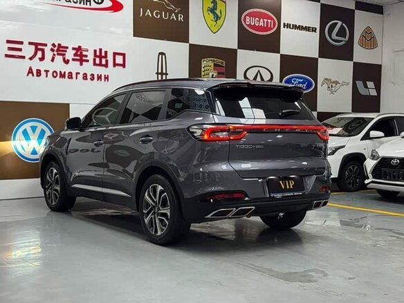 2023 Chery Tiggo 7 Plus I Рестайлинг, серый, 1350000 рублей - вид 1