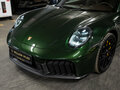 2026 Porsche 911 Carrera 4 GTS VIII (992) Рестайлинг, зелёный, 33200000 рублей - вид 2