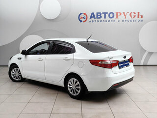 2012 Kia Rio 4-speed III, белый, 688000 рублей, вид 2