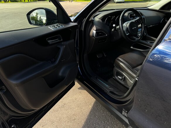 2019 Jaguar F-Pace I, синий, 2550000 рублей - вид 19