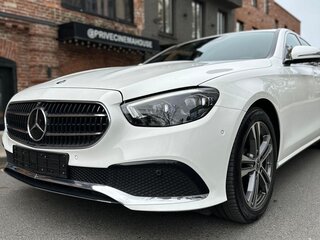 2020 Mercedes-Benz E-Класс 350 V (W213, S213, C238) Рестайлинг, белый, 5000000 рублей, вид 1