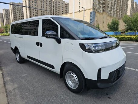 2025 Maxus Dana V1 42kWh, белый, 1550000 рублей, вид 3