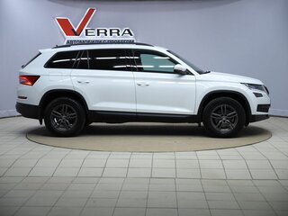 2020 Skoda Kodiaq I, белый, 2290000 рублей, вид 4