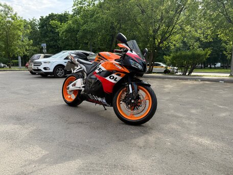 2011 Honda CBR 600RR, оранжевый, 550000 рублей, вид 5