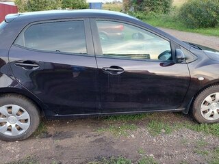 2011 Mazda Demio III (DE), пурпурный, 660000 рублей, вид 4