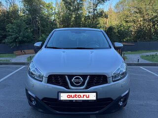 2012 Nissan Qashqai I Рестайлинг, серебристый, 1050000 рублей, вид 2