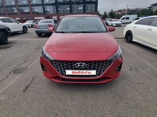 2021 Hyundai Solaris II Рестайлинг, красный, 1700000 рублей, вид 1