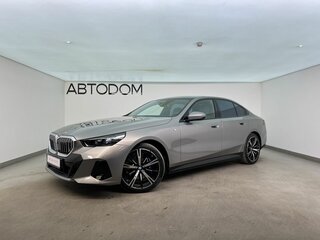2025 BMW 5 серии 530i xDrive VIII (G60/G61/G68), серый, 8995000 рублей, вид 1