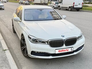 2016 BMW 7 серии 740d xDrive VI (G11/G12), белый, 4500000 рублей, вид 2