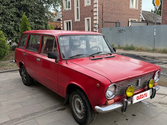 1982 Lada (ВАЗ) 2102, красный, 415000 рублей - вид 18