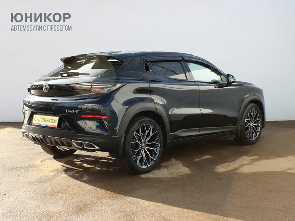 2023 Changan UNI-T I, чёрный, 2339000 рублей - вид 5