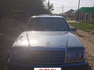 1985 Mercedes-Benz W124 200, серый, 450000 рублей, вид 1