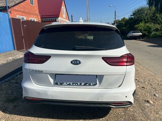 2019 Kia Ceed III, белый, 950000 рублей, вид 2