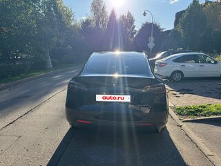2022 Tesla Model Y Long Range Dual Motor I, чёрный, 5599999 рублей, вид 3