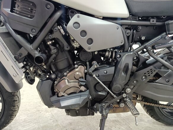 2018 Yamaha XSR700, серебристый, 640000 рублей - вид 14