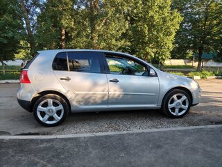 2008 Volkswagen Golf V, серебристый, 430000 рублей, вид 3
