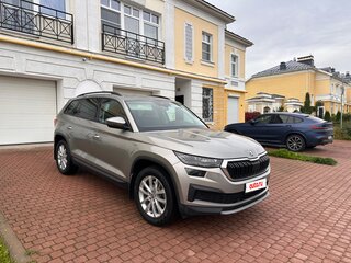 2022 Skoda Kodiaq I Рестайлинг, коричневый, 3980000 рублей, вид 1