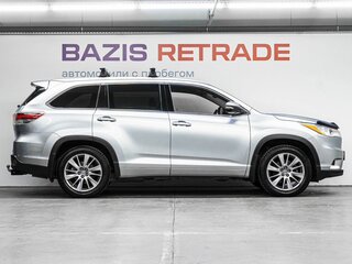 2014 Toyota Highlander III (XU50), серебристый, 2830000 рублей, вид 4