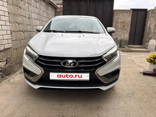 2024 Lada (ВАЗ) Vesta I Рестайлинг (NG), белый, 1450000 рублей, вид 3
