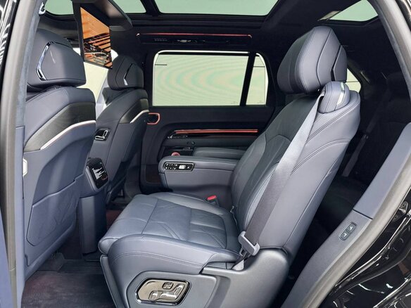 2026 Zeekr 9X 55 kWh (до 3.5 т), чёрный, 13800000 рублей - вид 15