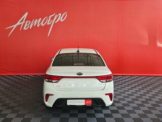 2020 Kia Rio IV, белый, 1160000 рублей, вид 4